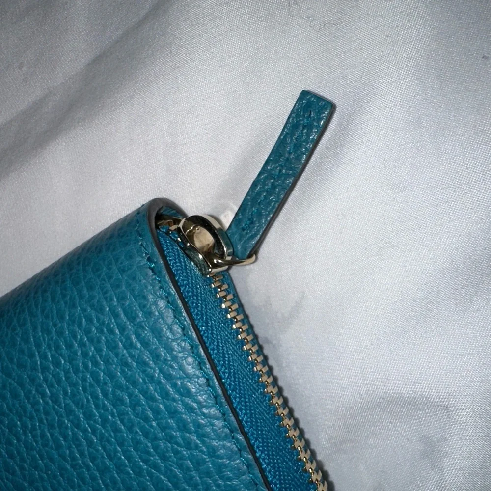 Gucci Zippy Leather wallet blue